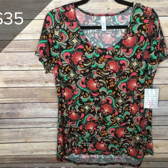 Lularoe Classic T - Picture 1 of 1